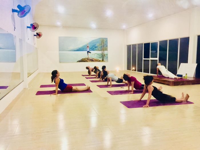 Không gian tập luyện đẳng cấp tại Top Gym