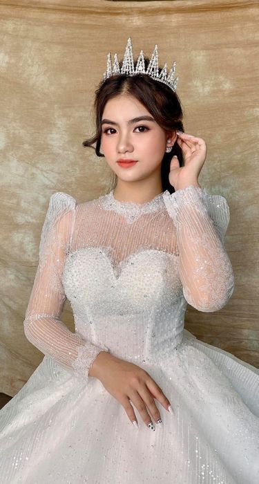 Bộ sưu tập váy cưới tinh tế từ Áo Cưới Hoàng Lân - Ảnh 1