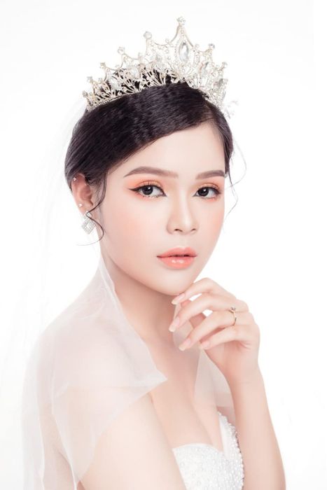Tác phẩm trang điểm cô dâu phong cách Hàn Quốc tại Studio Duy Nguyễn