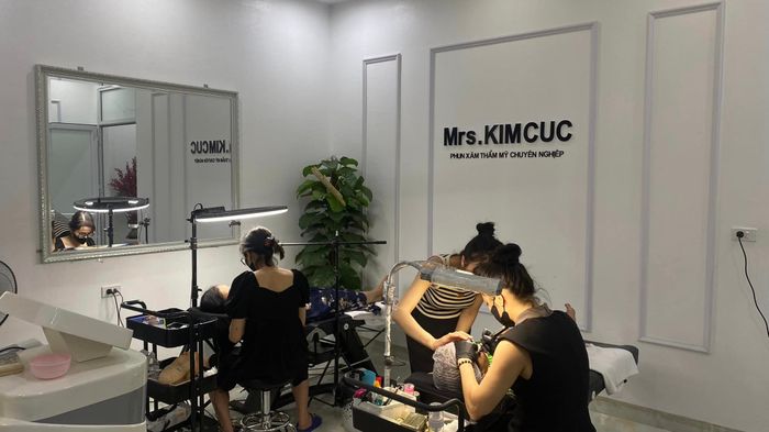 Hình ảnh tại MRS.KIM CÚC - Phun xăm thẩm mỹ chuyên nghiệp