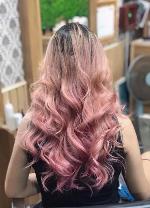 Hình ảnh ấn tượng về không gian thiết kế tại Salon Tony