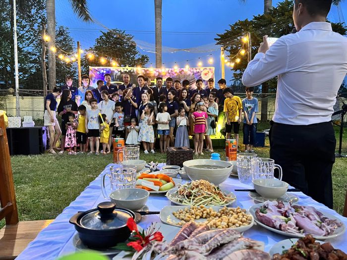 Cua Biển Restaurant - Hương vị hải sản độc đáo, không gian thoáng đãng tại Hải Tiến