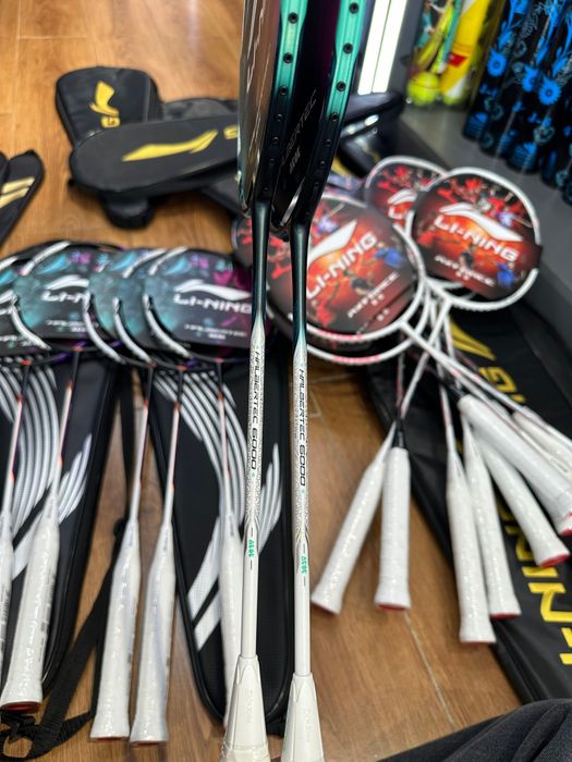 Không gian trưng bày sản phẩm tại Nguyễn Bính Sport