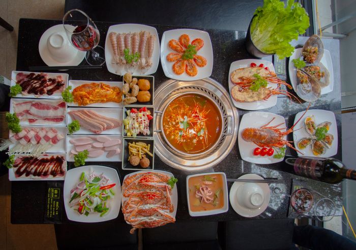 Không gian ẩm thực sang trọng tại Biển 14 Buffet Seafood