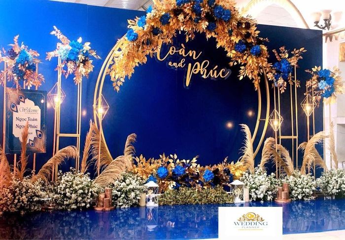 Không gian tiệc cưới sang trọng được thiết kế bởi QS Wedding