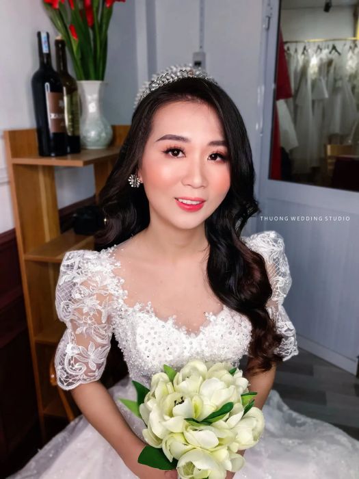 Khoảnh khắc rạng ngời của cô dâu tại Thuong Wedding & Studio