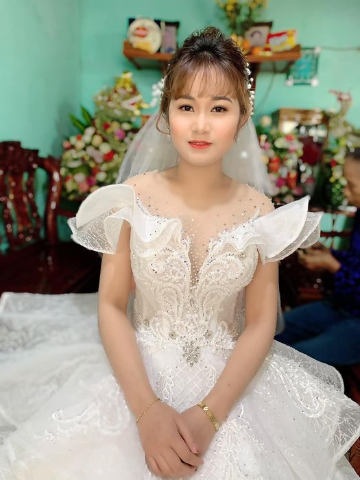 Bộ sưu tập trang điểm cô dâu đẳng cấp tại Hoàng Hậu Bridal