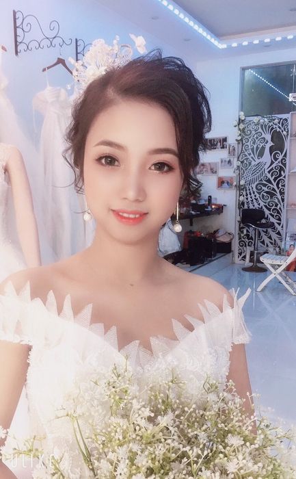 Tác phẩm nghệ thuật trang điểm cô dâu tại Áo cưới Ngọc Bích