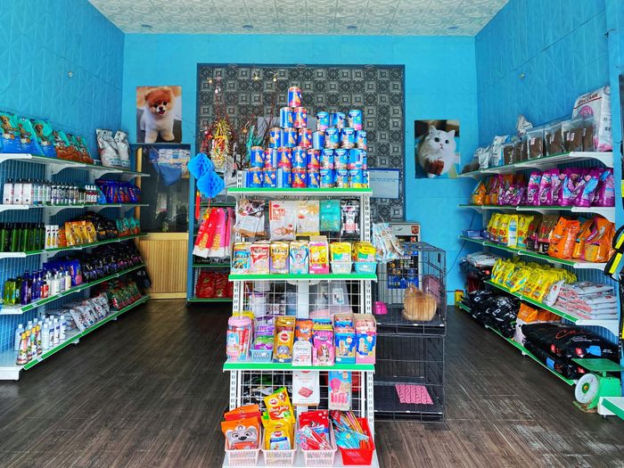Không gian mua sắm hiện đại tại King Pet