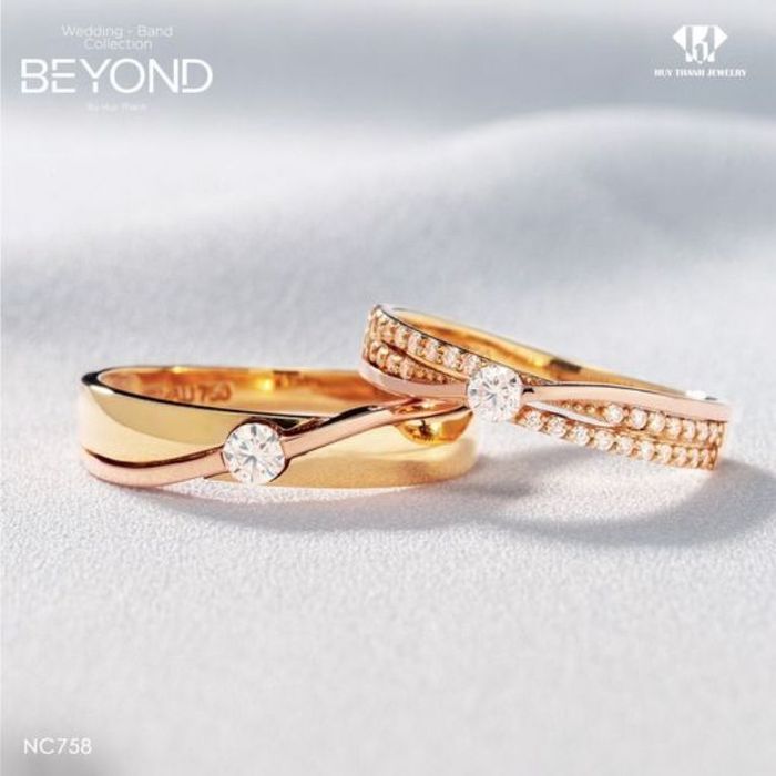 Huy Thanh - Hệ thống Nhẫn cưới và Trang sức hiện đại ảnh 1 - Bộ sưu tập nhẫn cưới lộng lẫy và sang trọng, mang đậm dấu ấn riêng cho các cặp đôi.