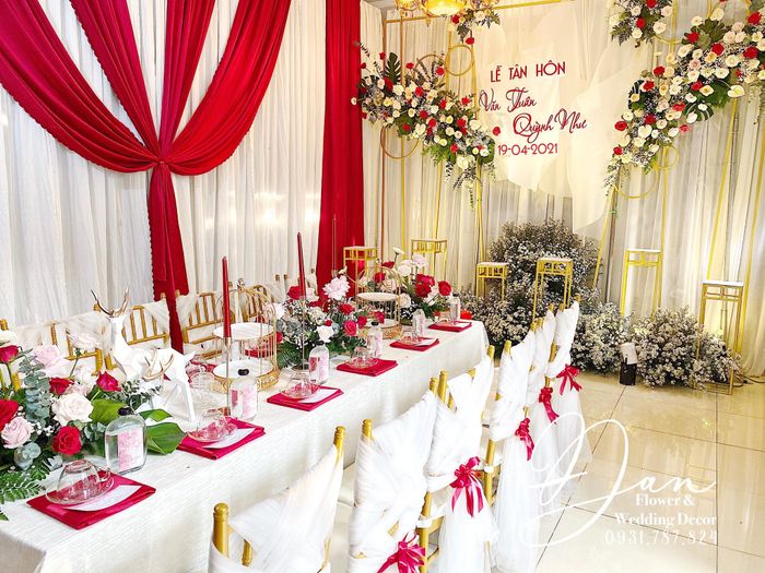 Bộ sưu tập concept trang trí tiệc cưới đa phong cách từ Đan Flower