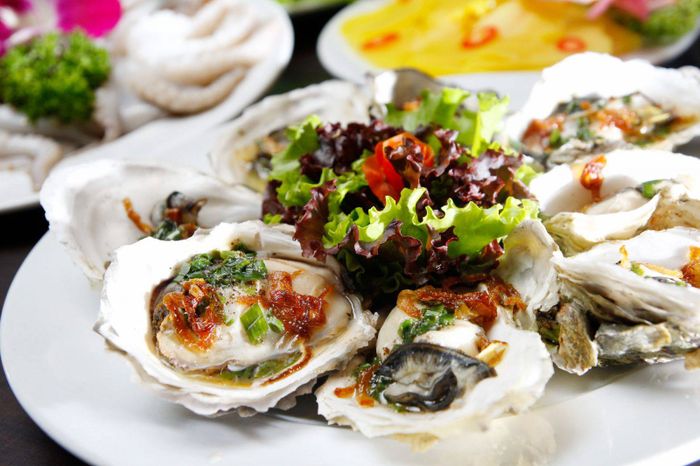 Nhà hàng hải sản Sự Hòa - Đắm chìm trong hương vị biển tuyệt vời