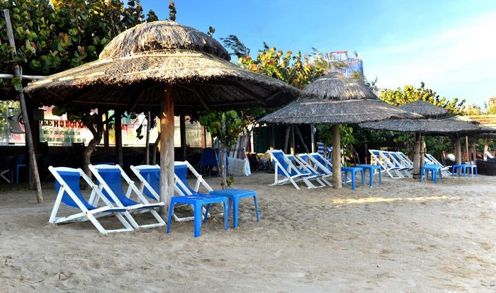 Khu Du Lịch Gió Biển - Bình minh rực rỡ bên bờ cát trắng