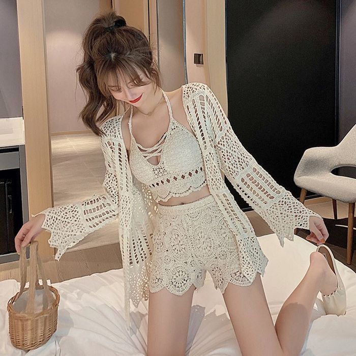 BST bikini tôn dáng tại Thanh Vân
