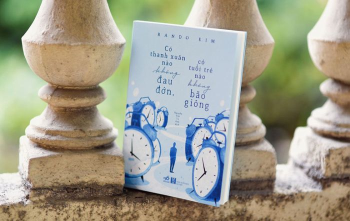 Hình ảnh minh họa 'Có Thanh Xuân Nào Không Đau Đớn' - Khoảnh khắc chân thực ghi lại hành trình tuổi trẻ giữa bão giông, nơi mỗi nét vẽ đều thấm đẫm tinh thần bất khuất.