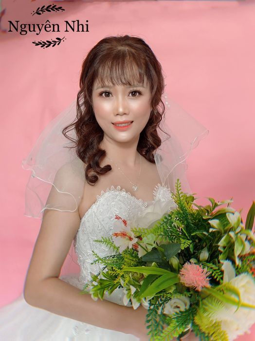 Khoảnh khắc tỏa sáng cùng phong cách trang điểm độc bản từ NGUYÊN NHI Studio