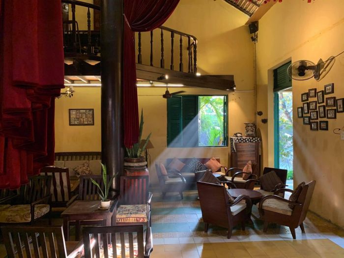La-man Café - Khoảnh khắc hoài cổ đẹp mê hoặc