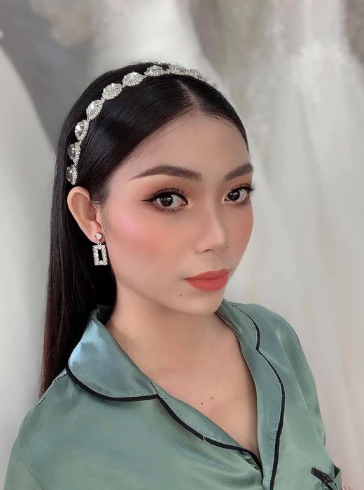 Khoảnh khắc tỏa sáng cùng PHUC Make Up