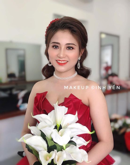 Bộ sưu tập cô dâu rạng ngời của HUỲNH HUÂN Studio