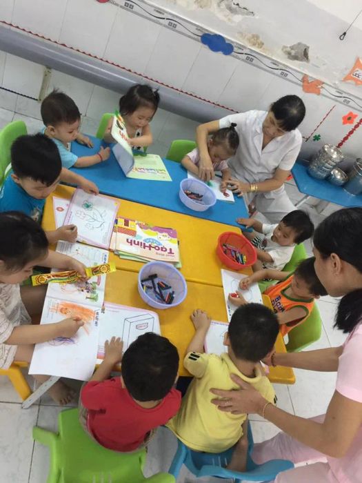 Hình ảnh thư viện góc học tập tại Thiên Thần Nhỏ