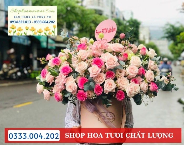 Hình ảnh không gian sang trọng tại Hoa Mãi Mãi