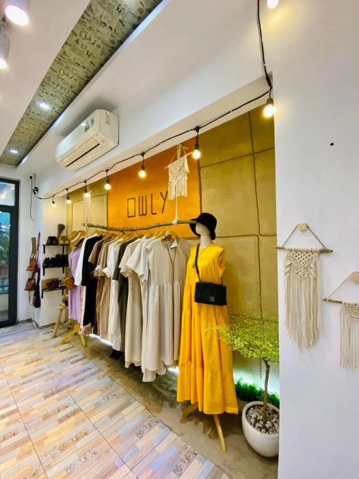 OWLY Secondhand Shop hình ảnh 1