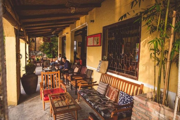 La-man Café - Góc sống ảo vintage đầy mê hoặc
