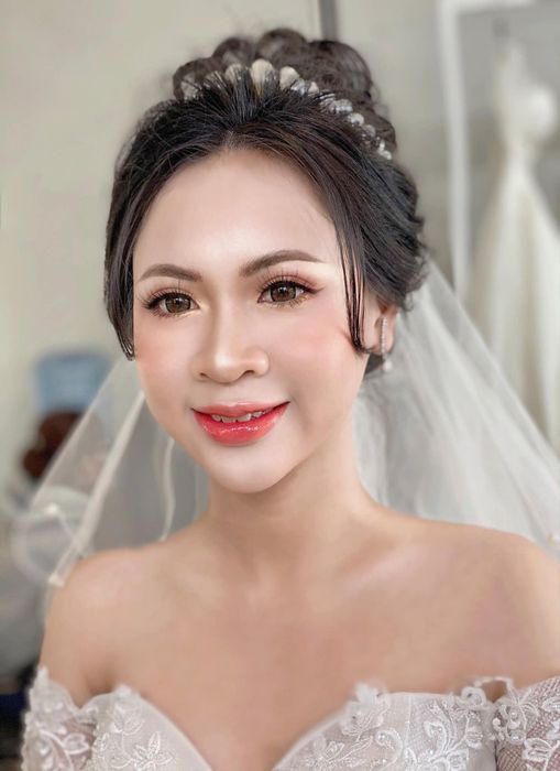 Tác phẩm nghệ thuật trang điểm cô dâu tại NGUYÊN NHI Studio