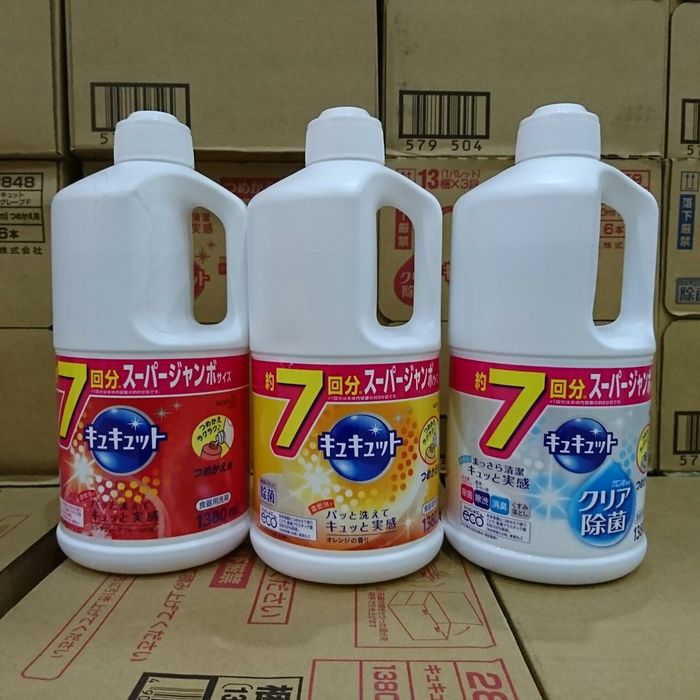 Hình ảnh thực tế nước rửa bát Kao trong quá trình sử dụng