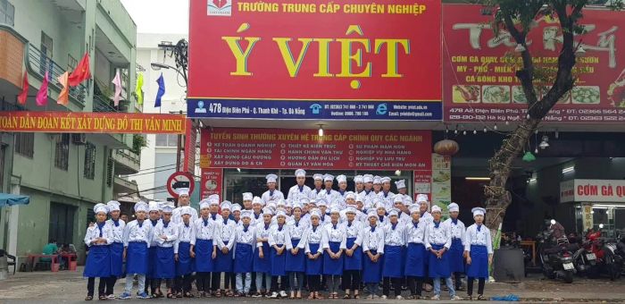Trường Trung Cấp Ý Việt hình ảnh 1