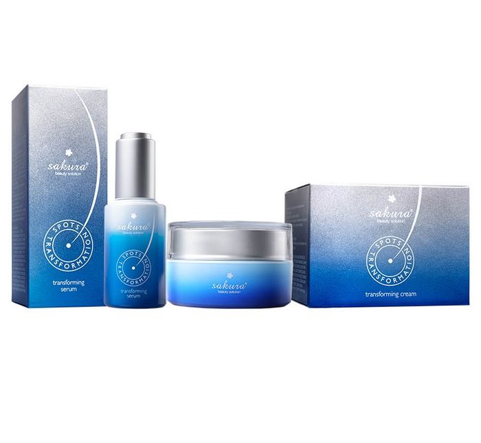 Hình ảnh bộ đôi Sakura Transforming - Giải pháp trị nám chuẩn Nhật