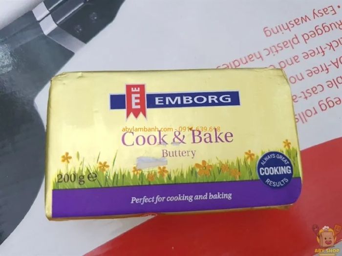 Hình ảnh chân thực Bơ lạt Cook & Bake Emborg - Góc nhìn cận cảnh