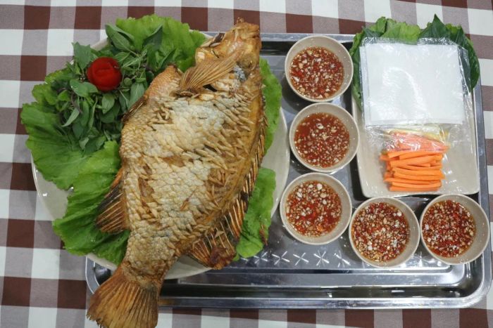 Không gian ẩm thực sang trọng tại Nhà Hàng Quách Tĩnh - Ảnh 2