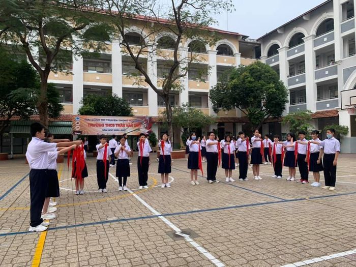 THCS Trần Văn Ơn quận 1 HCM ảnh 1