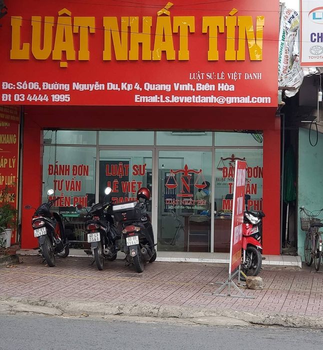 Hình ảnh chuyên nghiệp về văn phòng Luật Nhất Tín
