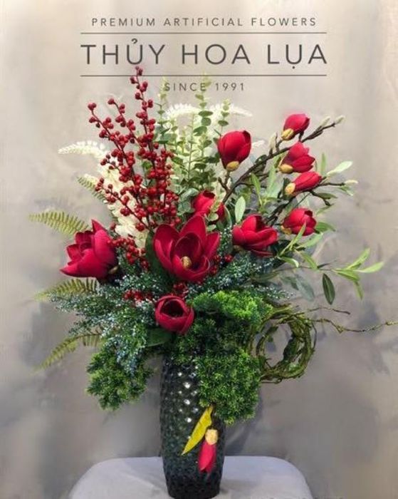 Thuỷ Hoa Lụa - Tác phẩm nghệ thuật hoa lụa ảnh 1