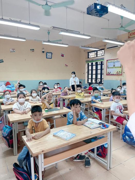 Hình ảnh Trường Tiểu học Đống Đa - Kiến trúc khang trang, xanh - sạch - đẹp