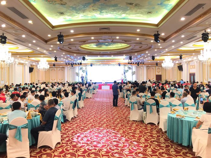 Không gian tiệc cưới lộng lẫy tại Hải Yến Luxury - Ảnh 3