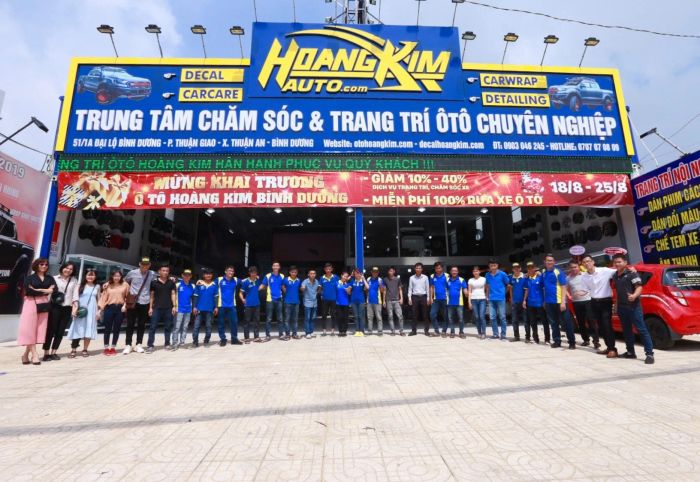 Không gian làm việc chuyên nghiệp tại Ô Tô Hoàng Kim