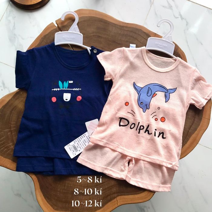Không gian mua sắm ấm áp tại Tí Kids Shop