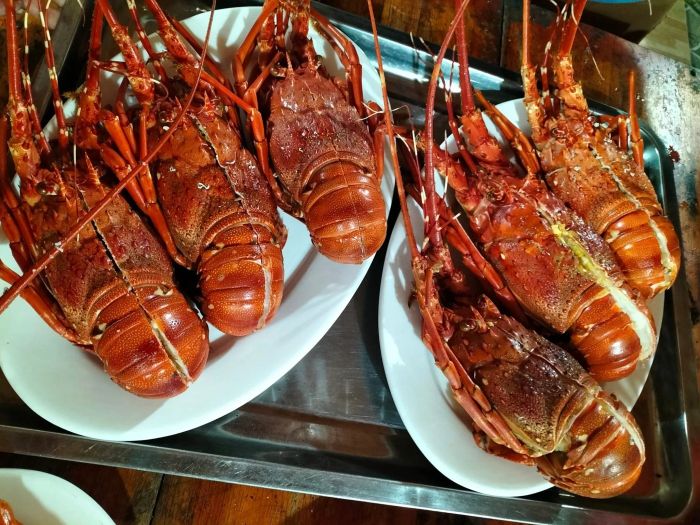 Góc nhìn toàn cảnh nhà hàng hải sản Ban Hương - Ảnh 2
