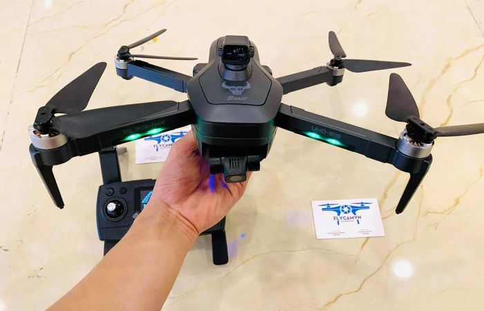 Góc trải nghiệm sản phẩm tại Flycamvn