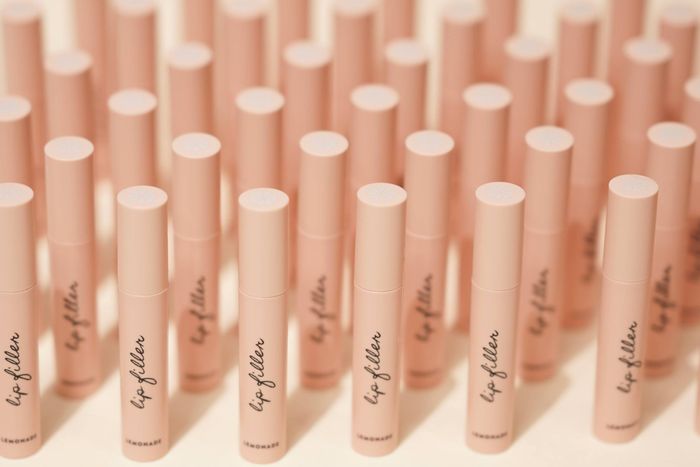 Hình ảnh minh họa Son Lót Dưỡng Đầy Môi Lemonade Lip Filler
