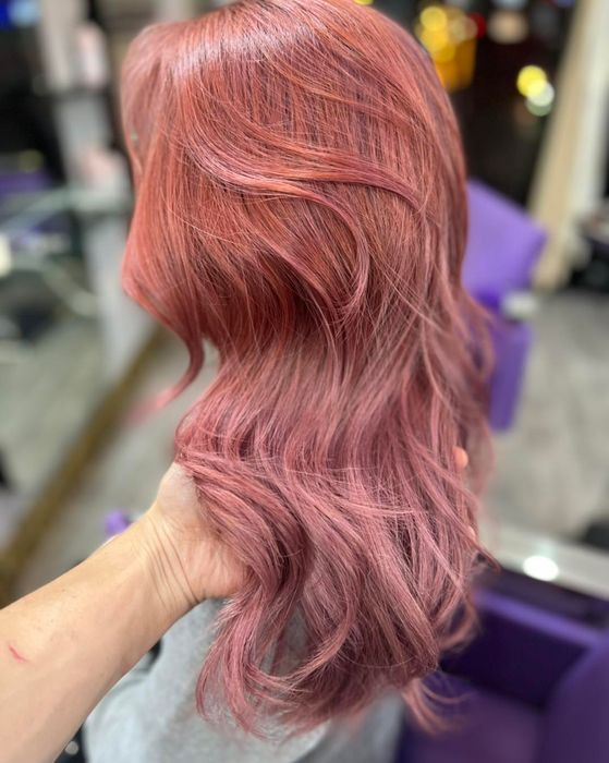 Không gian sang trọng và chuyên nghiệp tại Mr.D Hair Salon