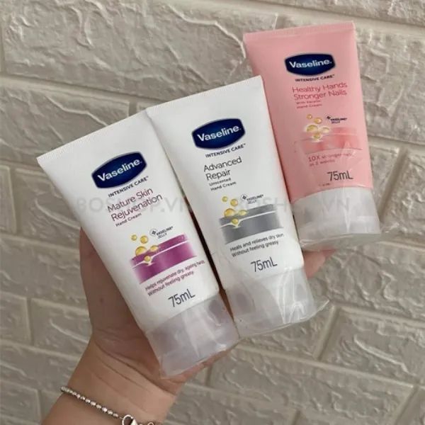 Hình ảnh chân thực từng dưỡng chất trong Vaseline Intensive Care