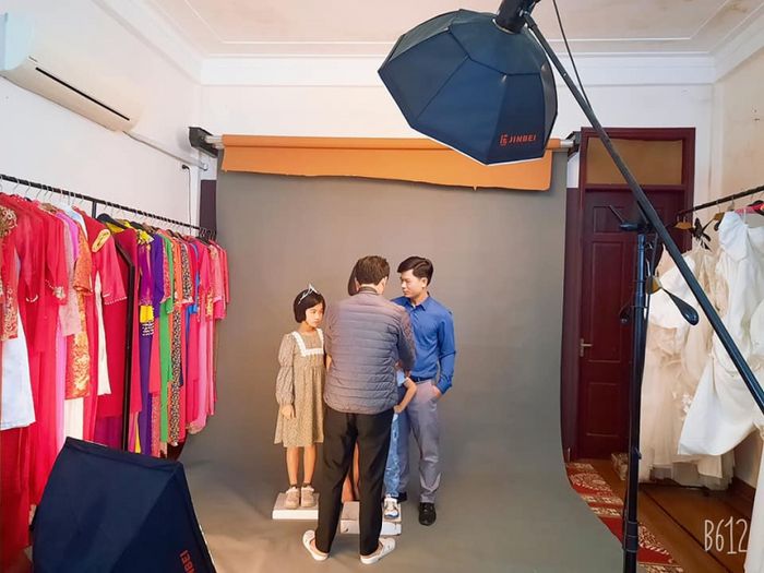 Không gian chụp ảnh chuyên nghiệp tại Hà Hương Studio