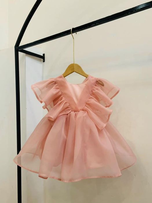 Góc cửa hàng ấm áp tại Vân Anh Boutique