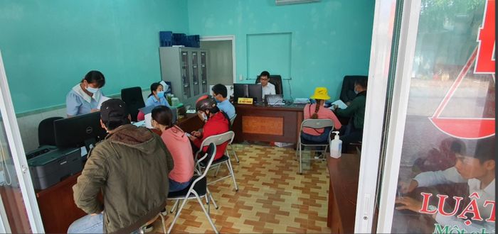 Hình ảnh đội ngũ luật sư tận tâm tại Luật Nhất Tín
