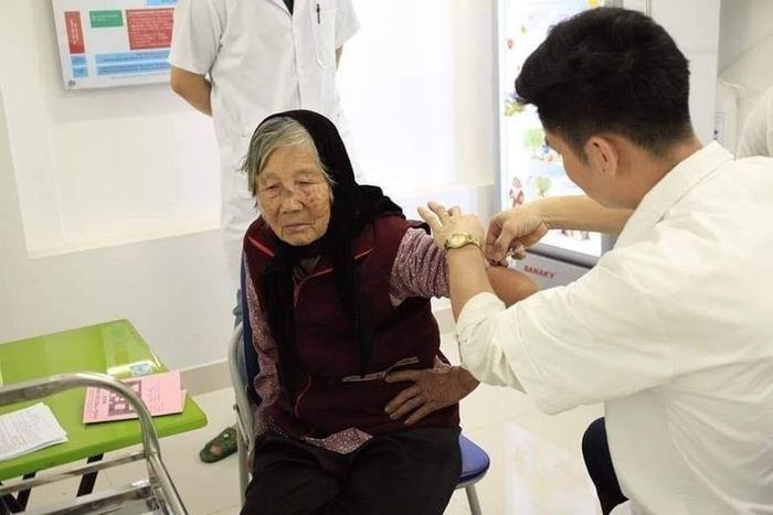 Quy trình tiêm chủng chuyên nghiệp tại phòng tiêm