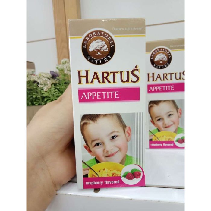 Hình ảnh Siro Hartus Appetite - Thiết kế chai thủy tinh sang trọng với nhãn xanh lá đặc trưng